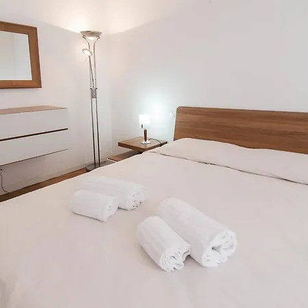 Ca Dei Miracoli Apartment *